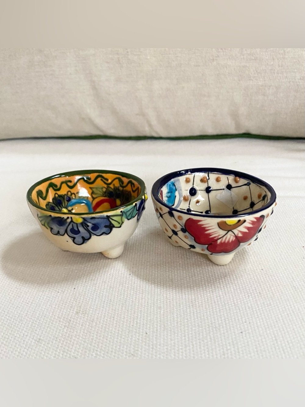 Set 2 Talavera Pottery Pinch Bowls Salt Cellar Molcajete Style Footed Mexico